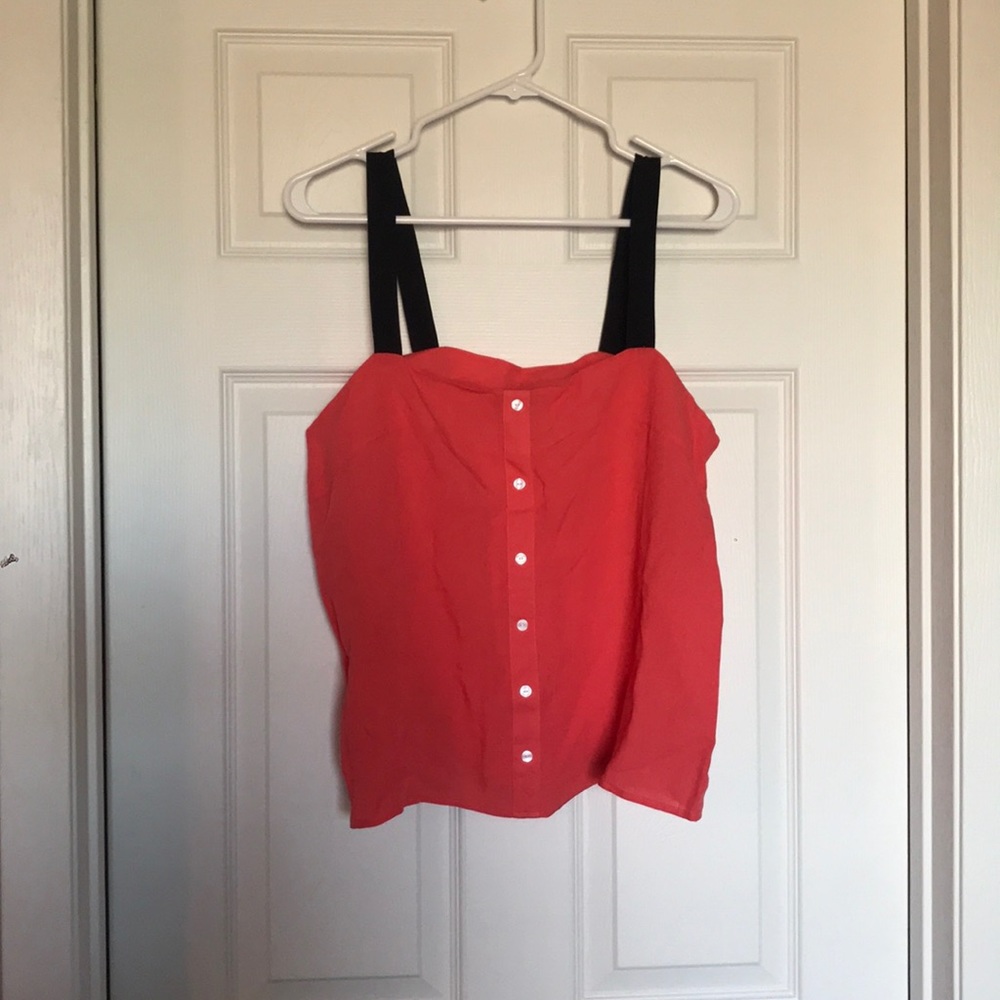 Coral cropped tank.